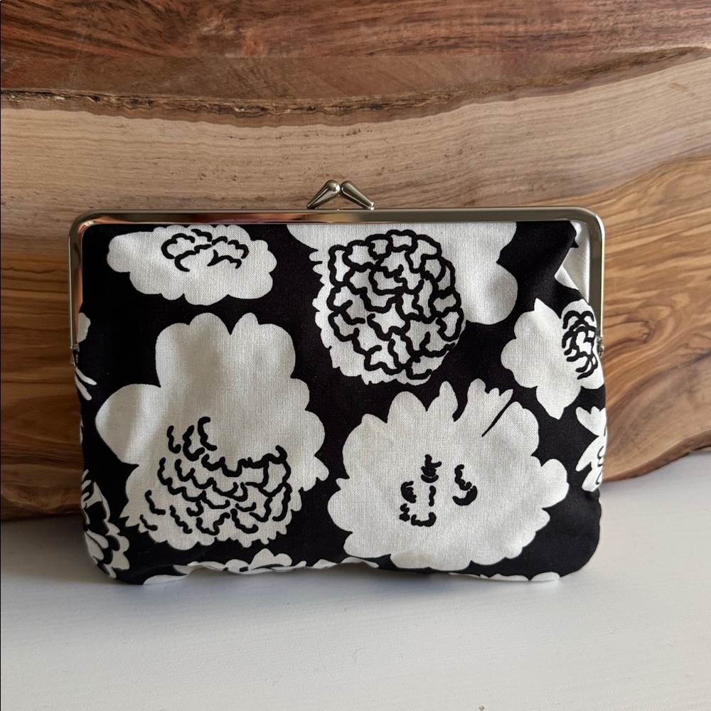 Marimekko Black and White Floral Fabric Pouch Pieni Pioni Small Peony